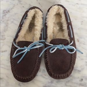 Ugg Dakota Slipper